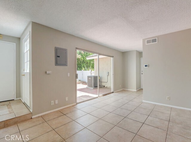 Foto del edificio - 25076 Acacia Ln