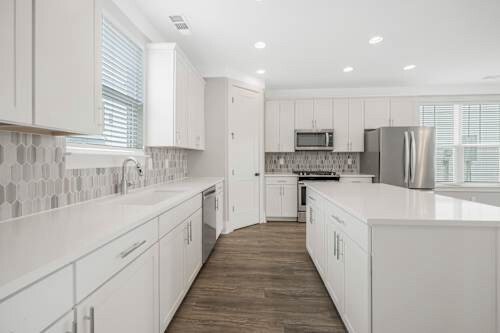 Foto del edificio - 265 Founders Ln