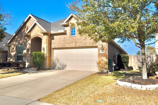 Building Photo - 13315 Maywater Crest Ct