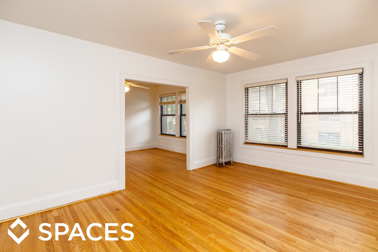 Foto principal - 921 W Oakdale Ave