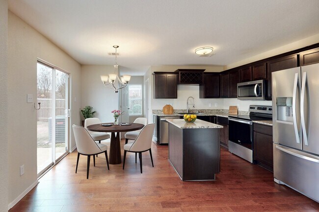 Foto del edificio - 2809 Arbury Dr