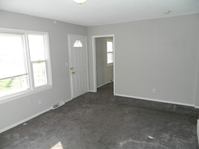 Foto del edificio - 4424 SE 8th St