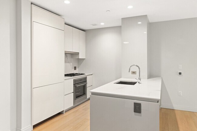 Foto del edificio - 133 Seaport Blvd