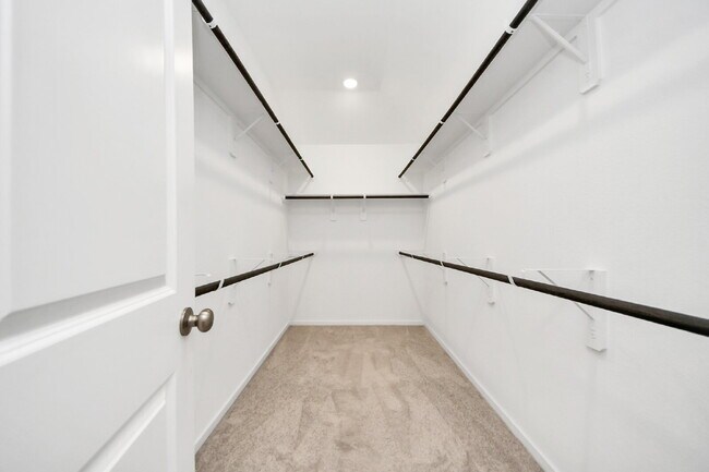 Building Photo - Immediate Move-In Ready 3-Bedroom Home in Rosharon. Comfort, Space & Easy Living