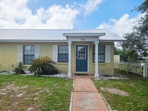 Building Photo - 341 Selma St