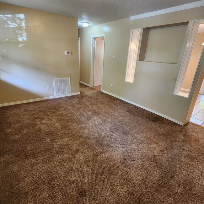 Building Photo - BELOW MARKET RENT!