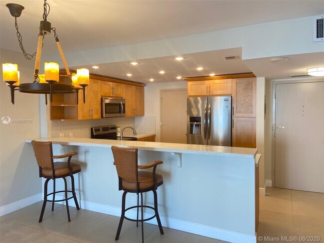 Building Photo - 3800 S Ocean Dr