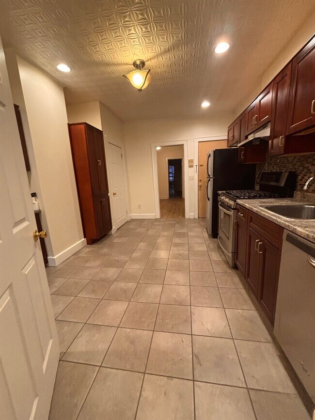 Foto del edificio - 333 Sip Ave