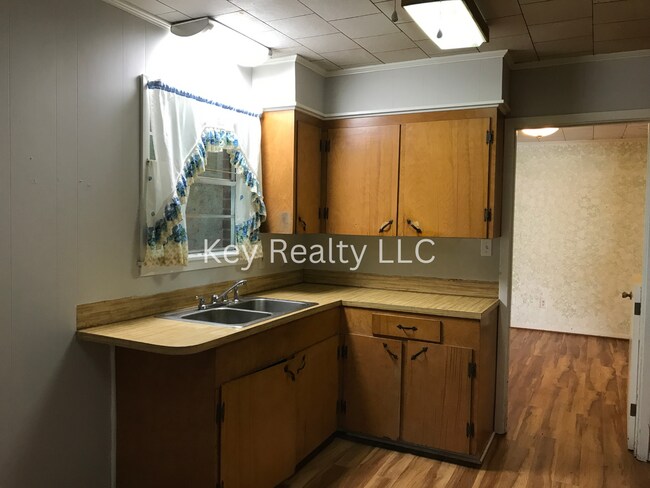 Building Photo - 7219 Sheverport Hwy - Tioga