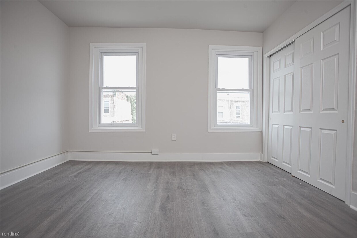 Primary Photo - Studio, 1 bath House - Philly Room Rentals
