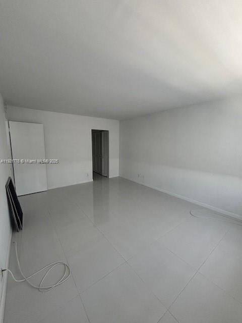 Foto del edificio - 401 Golden Isles Dr