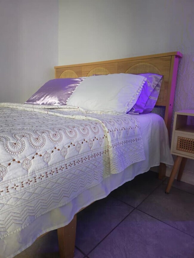 Foto del edificio - 44xx SW 159th Path