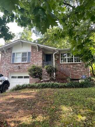 Building Photo - 3278 Highland Dr
