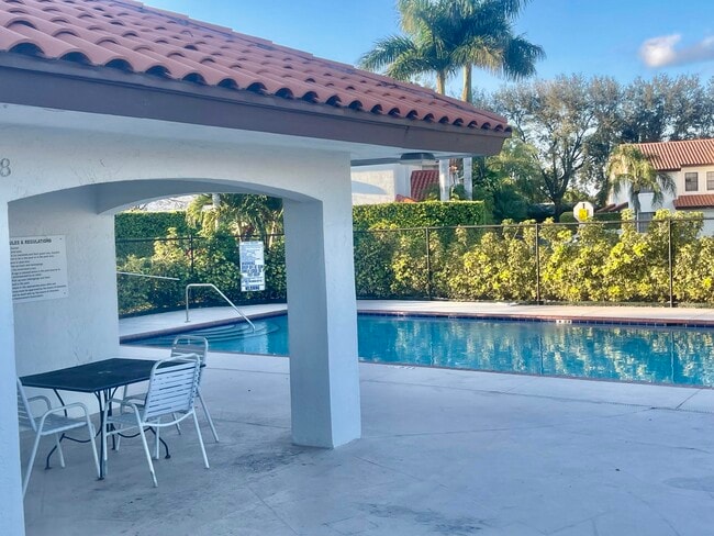 Foto del edificio - 13491 Fountain View Blvd