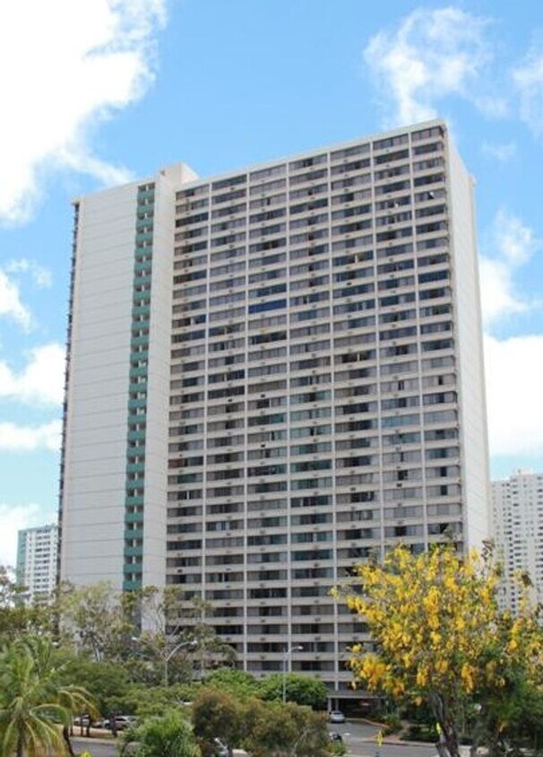Primary Photo - Kukui Plaza - 1 Bedroom, 1 Bathroom, 1 Par...