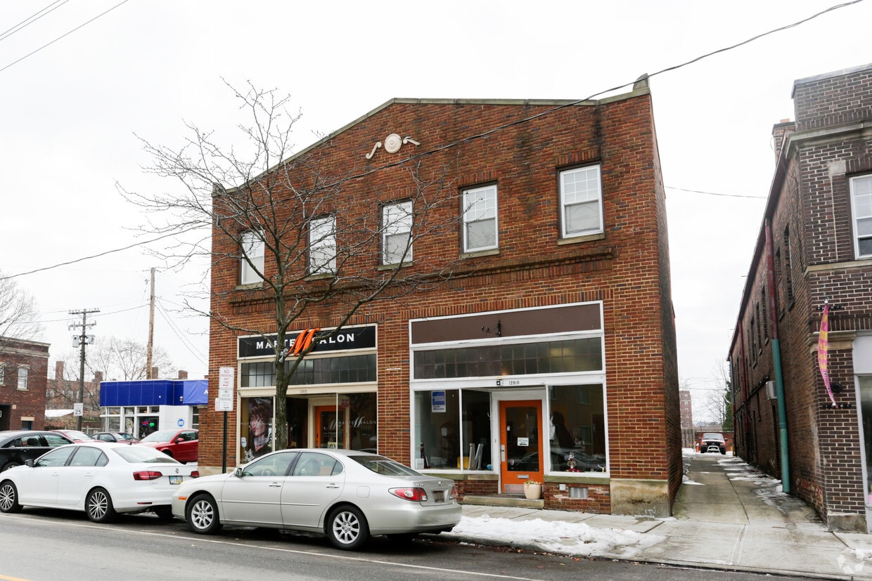 Building Photo - GJ Building