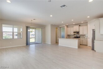 Building Photo - 15230 Torino Ln