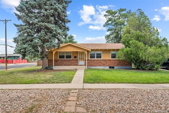 Photo - 1713 Yuma St House