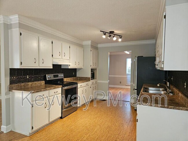 Building Photo - 4686 Perry Mill Cir