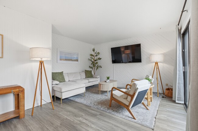 Foto del edificio - 1008 S Harrison St