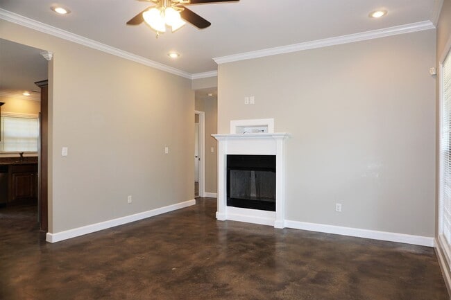Foto del edificio - 4 Bedroom, 2 Bath home in Nettleton