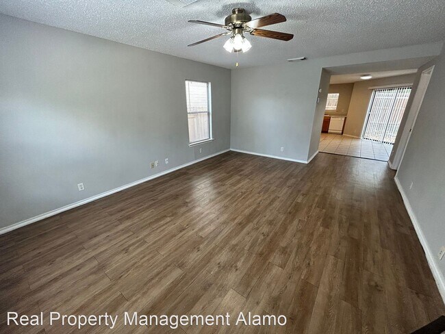 Foto del edificio - 3 br, 2.5 bath House - 8931 Branding Field