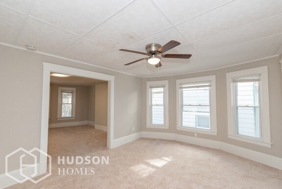 Foto del edificio - 1405 E 95th St