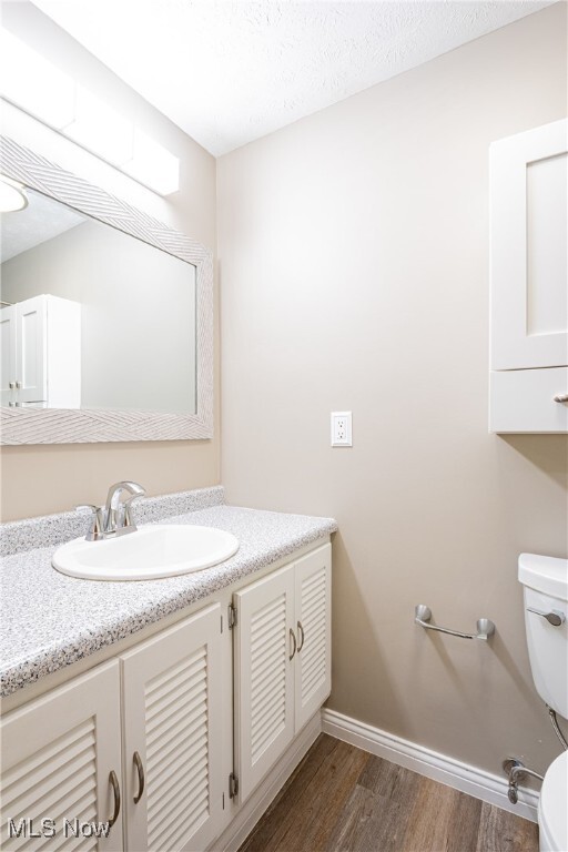 Building Photo - 472 Gresham Dr