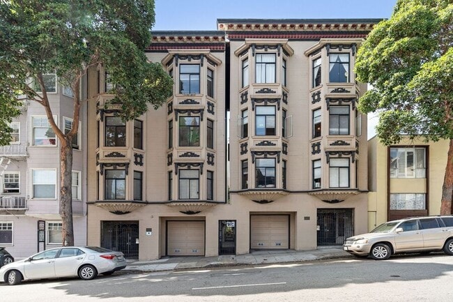 Building Photo - 1615 Gough St