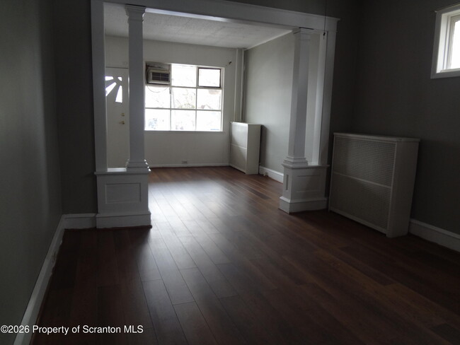 Foto del edificio - 52 Center St