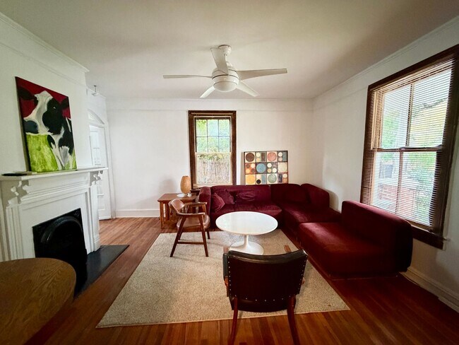 Building Photo - richland1706