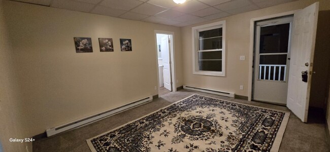 Foto del edificio - 1210 Swetland St