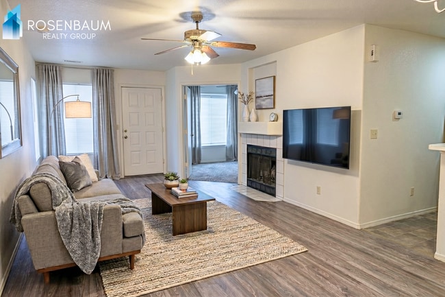 Building Photo - Charming 2 bedrooms, 2 baths home located in the beautiful Montana Terraces of Prescott!
