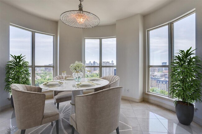 Foto del edificio - 3401 Lee Pkwy