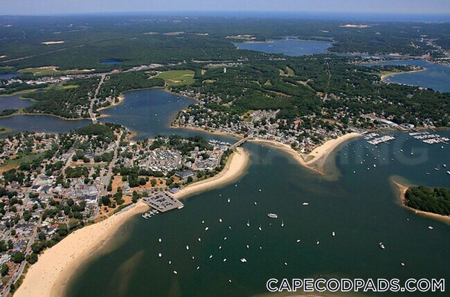 Foto del edificio - 219 Onset Ave