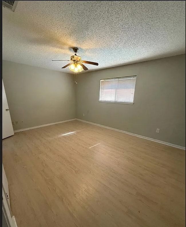Foto del edificio - 1625 Glendale Ave