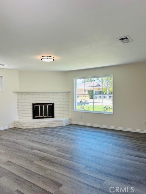 Foto del edificio - 1230 E Idahome St