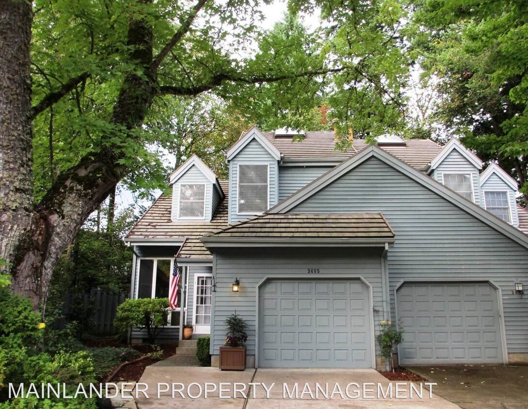 Primary Photo - 3485 Devonshire Dr