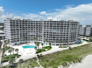 Building Photo - 1601 Ocean Dr S
