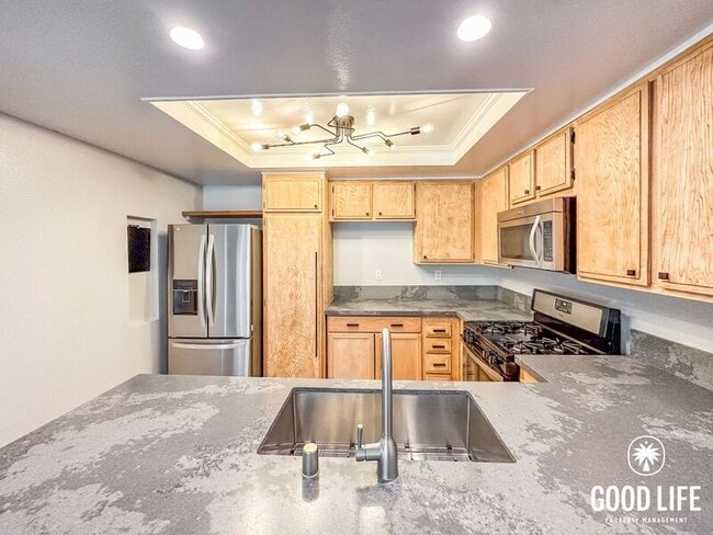 Building Photo - 21714 Lake Vista Dr