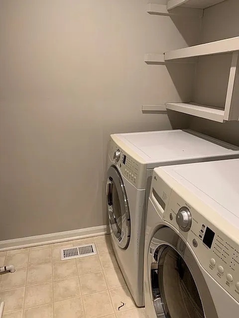 Building Photo - Midtown Nashville 2BR Townhome