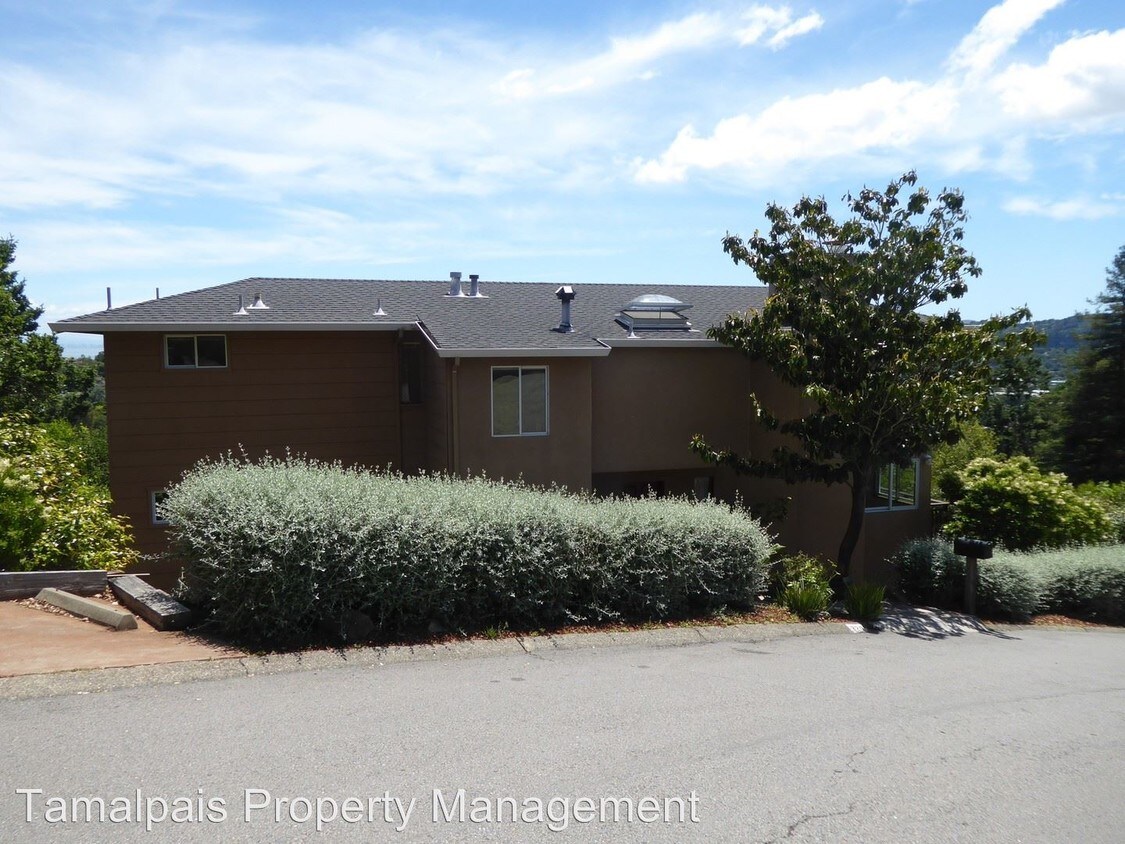 Foto principal - 4 br, 3.5 bath House - 320 Vista Grande