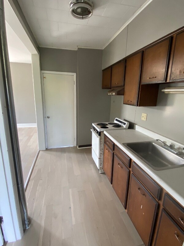 101 N St Unit 3, Pottsville, PA 17901 Room for Rent in