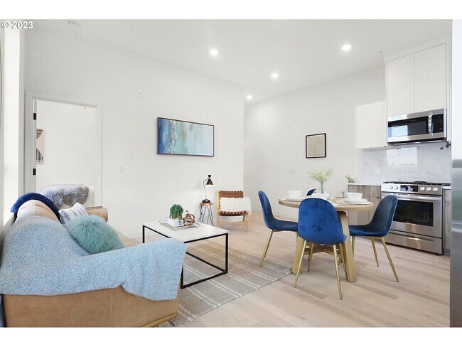 Foto del edificio - 6610 N Greenwich Ave