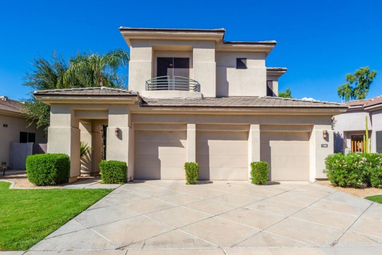 Primary Photo - 7390 E San Jacinto Dr