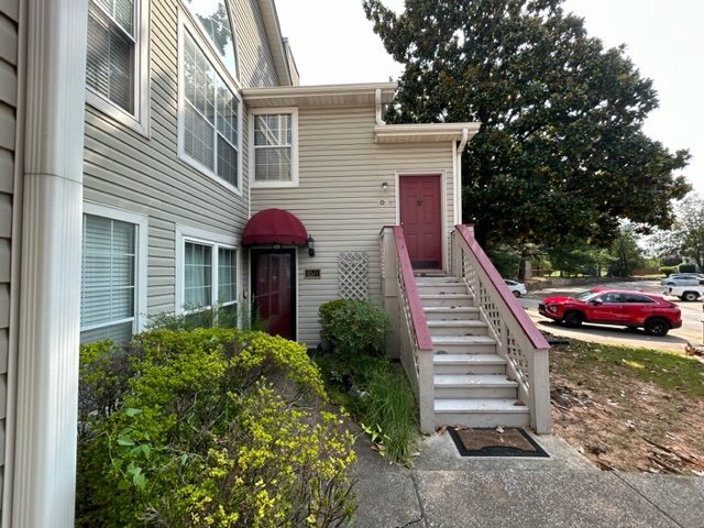 Building Photo - "$200 off 1st month.  Modern 2 Bed/2 Bath ...