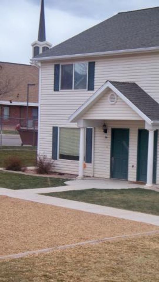 Foto del edificio - 3 Bedroom 2.5 Bath Townhouse