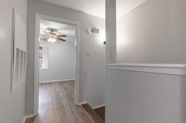 Foto del edificio - 1904 Dartmouth St