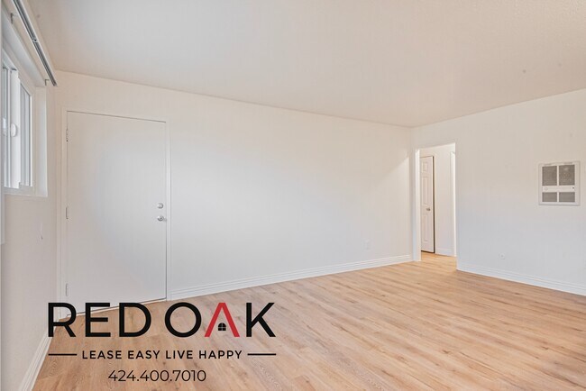 Foto del edificio - ~2 Weeks FREE~ Excellent Three Bedroom wit...