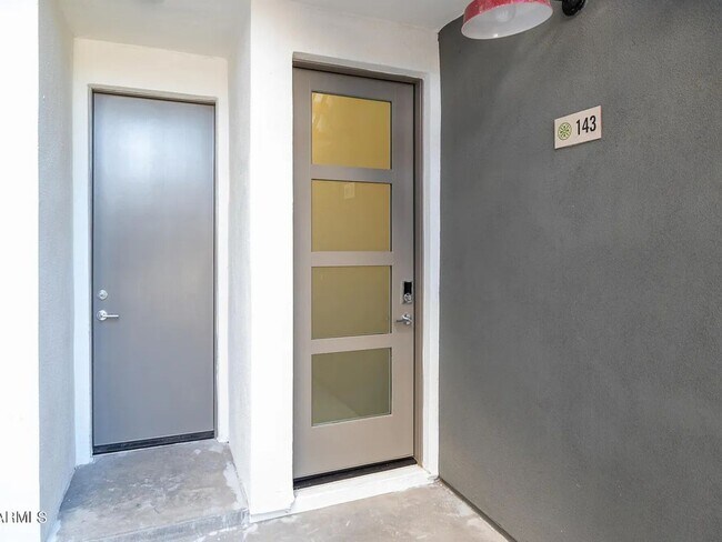 Building Photo - 300 N Gila Springs Blvd